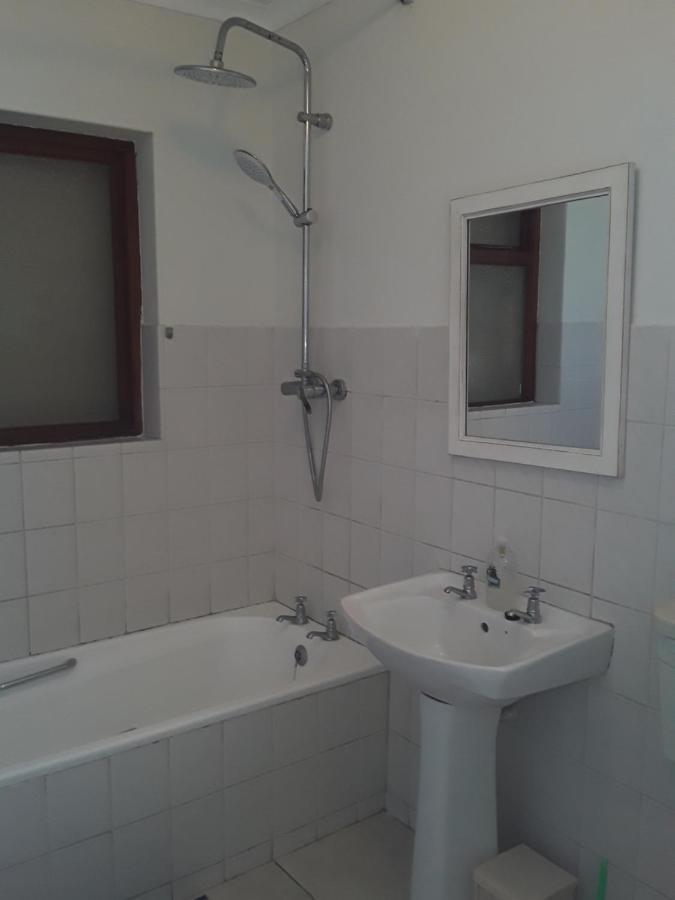 Mclaren Self Catering Daire Gansbaai Dış mekan fotoğraf